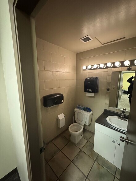 More Photos Of 120 176 St, Surrey Office For Sale