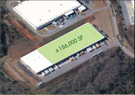 More Photos Of 40 Tyger River Rd, Duncan Distribution For Lease