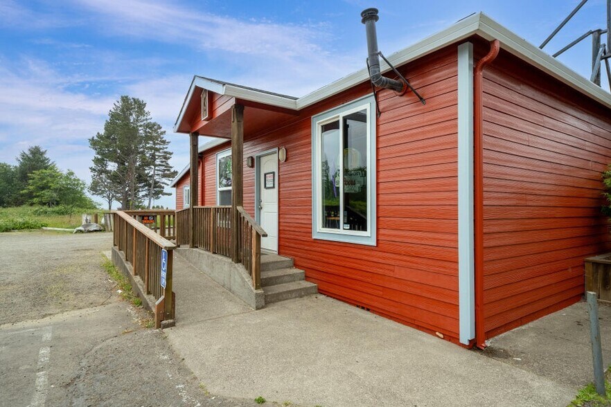 More Photos Of 4805 Netarts Hwy W, Tillamook Restaurant For Sale