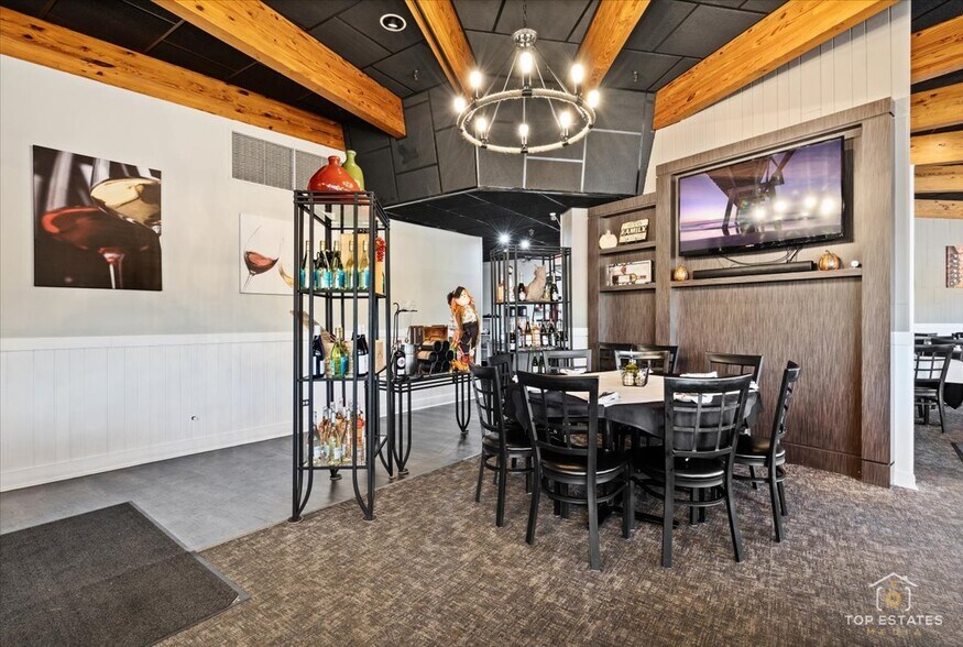 More Photos Of 320 N 2nd St, St Charles Restaurant For Sale