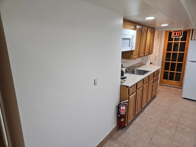 More Photos Of 4605 30th Ave, Astoria Apartments For Sale