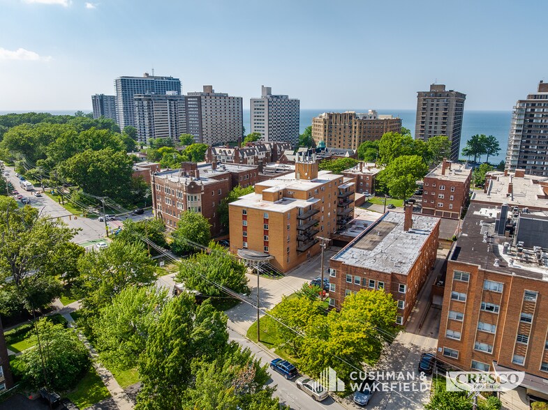 More Photos Of 1020 Kenilworth Ave, Cleveland Apartments For Sale