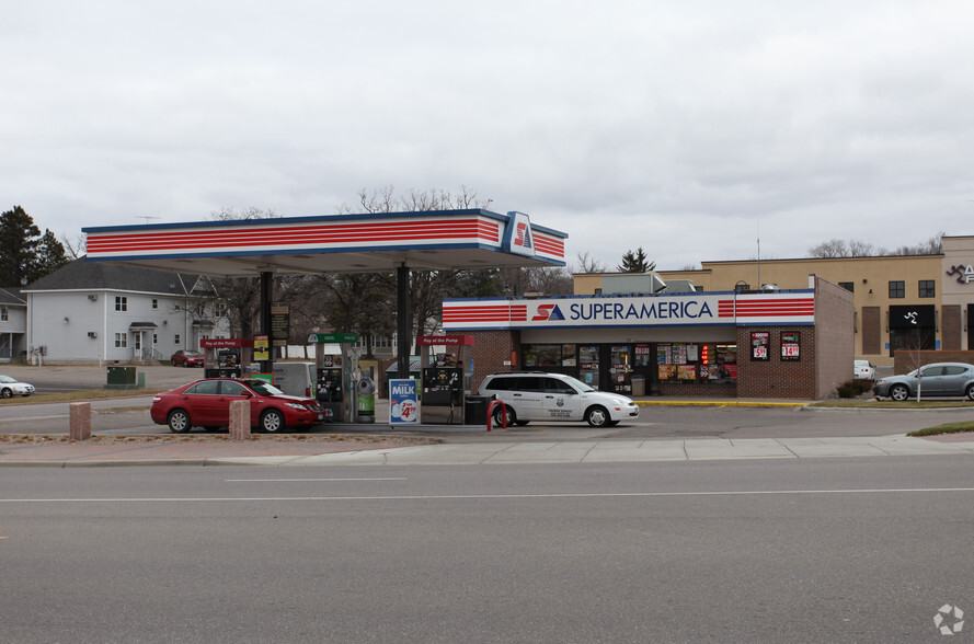 Primary Photo Of 228 Benton Dr N, Sauk Rapids Storefront Retail Office For Lease