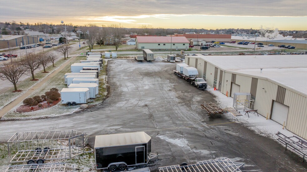 More Photos Of 857 W State St, Hartford Warehouse For Sale