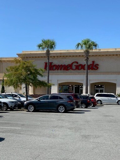 More Photos Of 8108 Abercorn St, Savannah Unknown For Lease