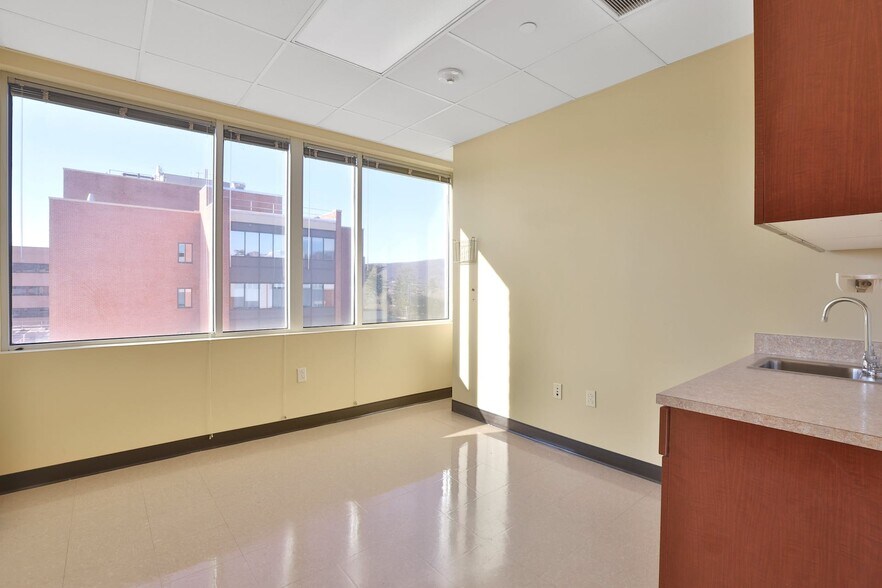 More Photos Of 249-285 Lafayette Ave, Suffern Hospital For Lease