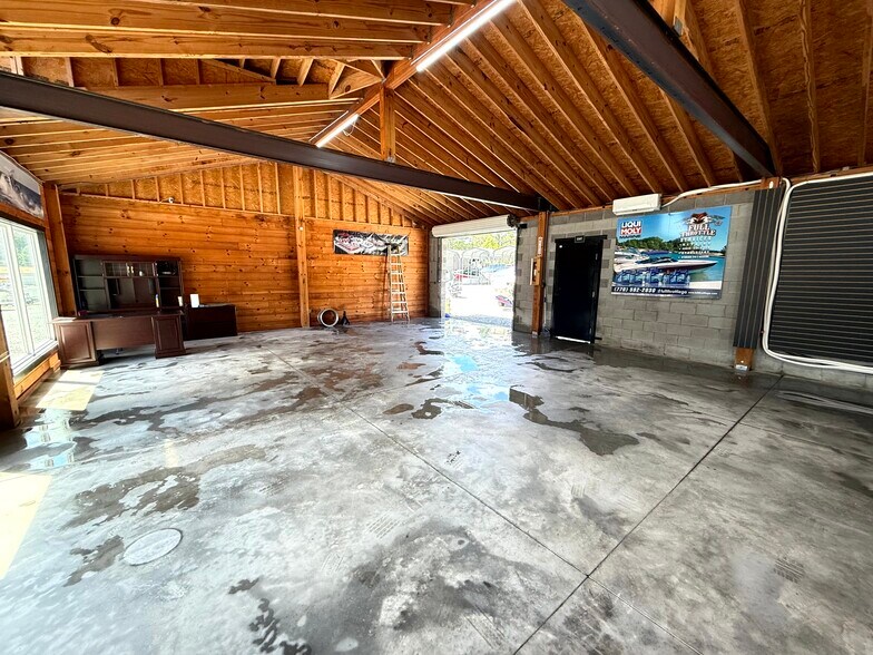 More Photos Of , Woodstock Unknown For Sale