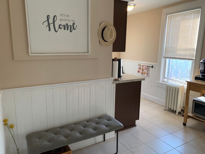 More Photos Of 253 Sea Cliff Ave, Sea Cliff Storefront Retail Residential For Sale