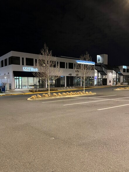 More Photos Of 7717-7973 Tuckerman Ln, Potomac Unknown For Lease