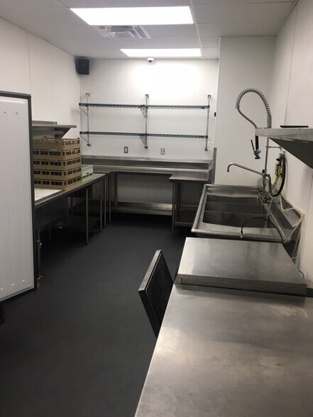 More Photos Of 801 W St Germain St, Saint Cloud Restaurant For Sale