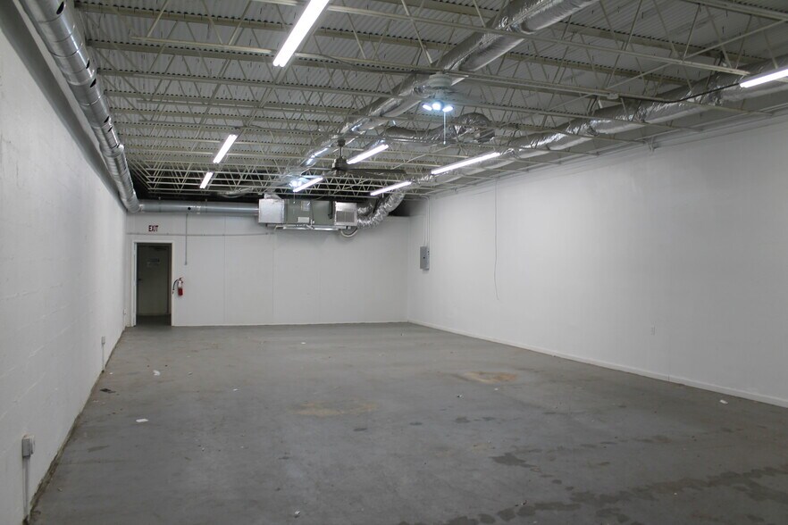 More Photos Of 2122-2128 SW 60th Ter, Miramar Warehouse For Sale