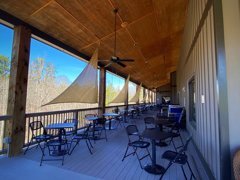 More Photos Of 171 Copperhead Pky, Blairsville Hotel For Sale