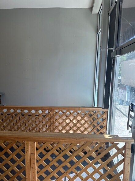 More Photos Of 3039 N Lincoln Ave, Chicago Apartments For Lease