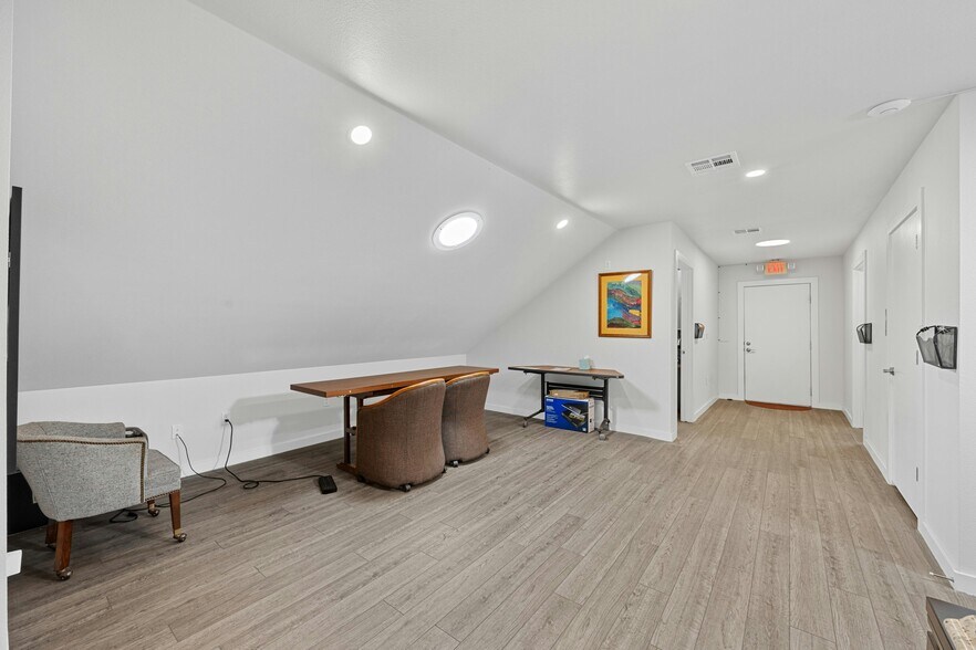 More Photos Of 1716 San Antonio St, Austin Loft Creative Space For Sale