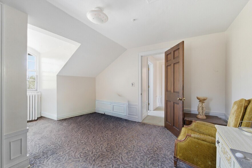 More Photos Of 2255 Ballston Ave, Saratoga Springs Restaurant For Sale