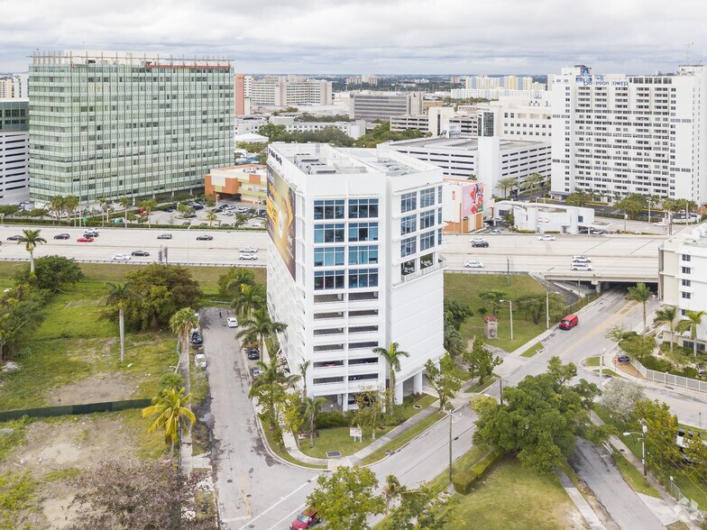 More Photos Of 1011 Sunnybrook Rd, Miami Office For Lease