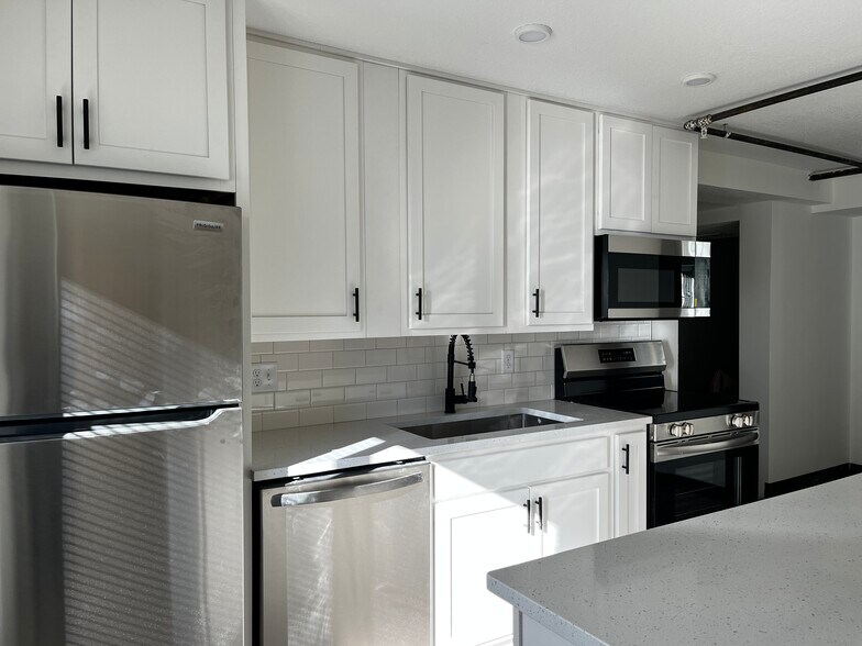 More Photos Of 480 8th St, Red Wing Apartments For Sale