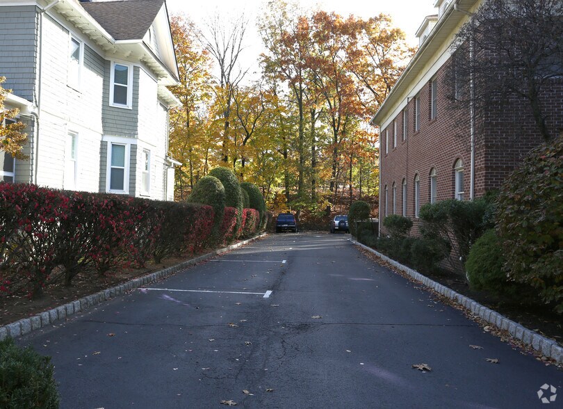 More Photos Of 190 North Ave E, Cranford Medical For Lease