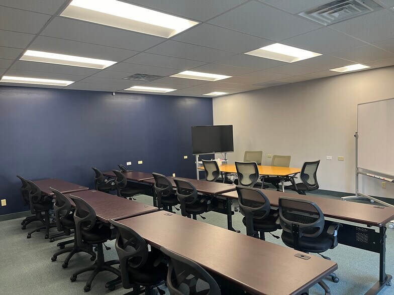 More Photos Of 666 Boston Post Rd, Guilford Medical For Sale