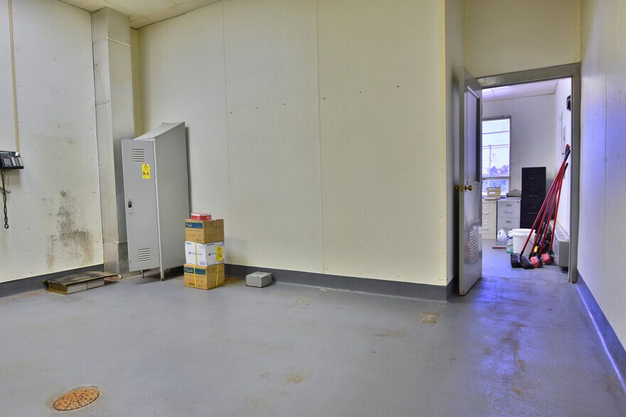 More Photos Of 126 Erie St, Cortland Warehouse For Sale