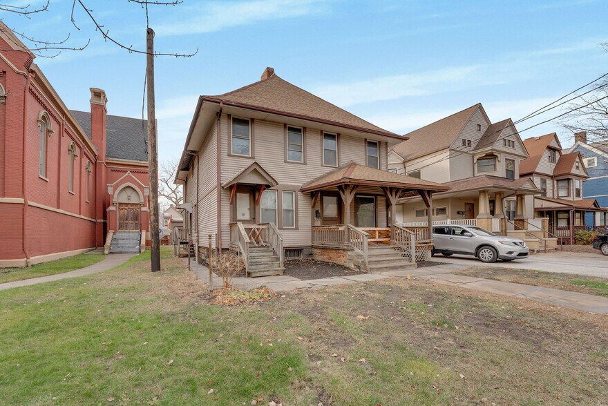 More Photos Of 2448 W 14th St, Cleveland Apartments For Sale