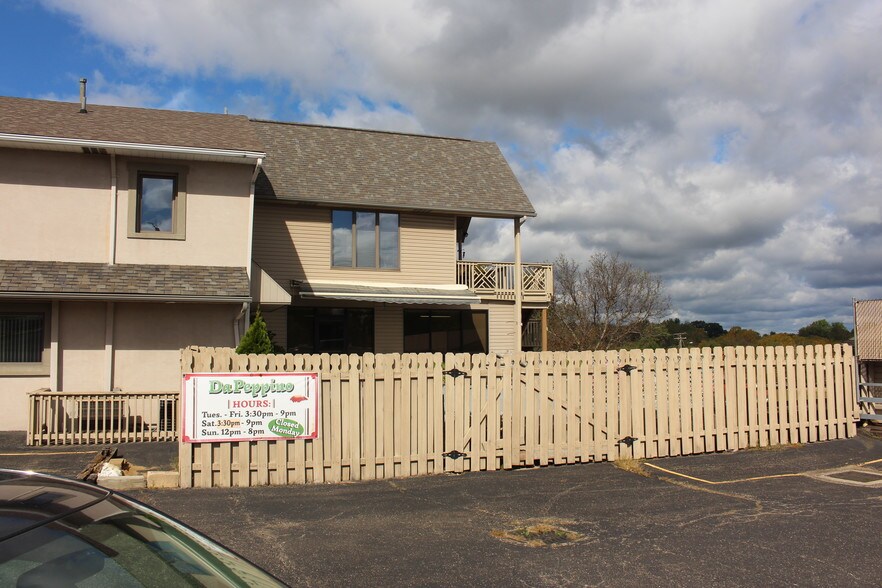 More Photos Of 725 Main St, Wintersville Restaurant For Sale