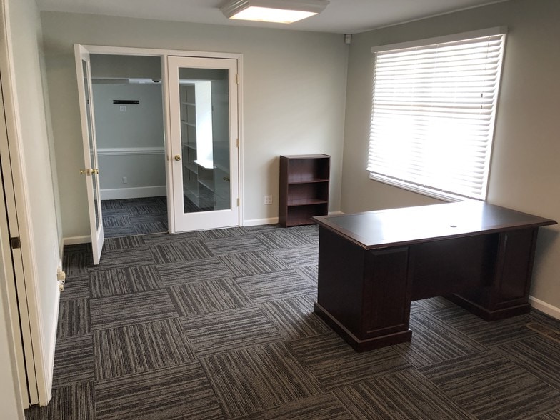 More Photos Of 835 Wren Rd, Goodlettsville Office For Lease