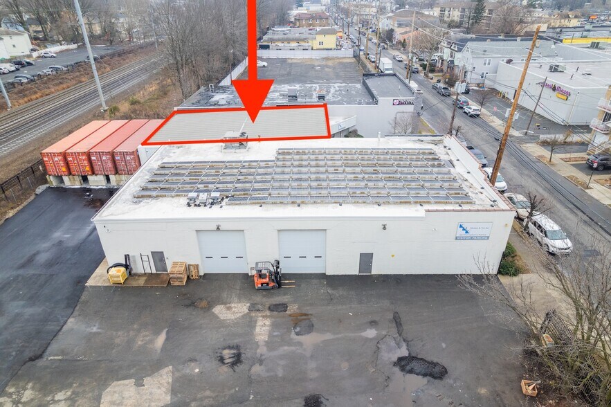 More Photos Of 663 Pennsylvania Ave, Elizabeth Warehouse For Lease