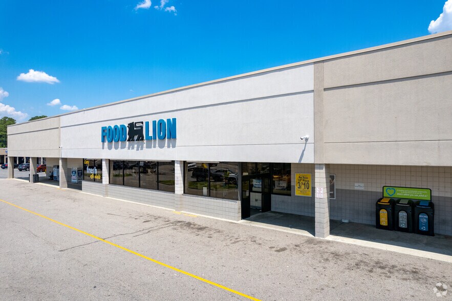 More Photos Of 105-212 N Fairview Rd, Rocky Mount Unknown For Lease