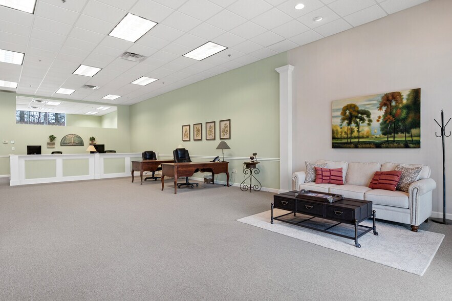 More Photos Of 975 Cobb Place Blvd NW, Kennesaw Flex For Sale