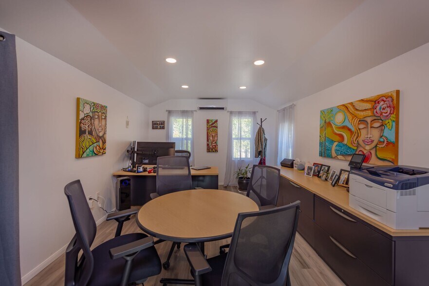 More Photos Of 302 N Montgomery St, Ojai Office Residential For Sale