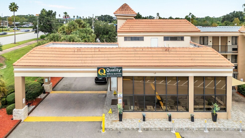 More Photos Of 7785 W Irlo Bronson Memorial Hwy, Kissimmee Hospitality For Sale