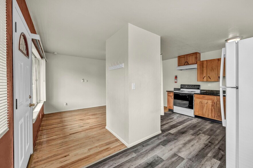 More Photos Of 908 12th St, Sparks Apartments For Sale
