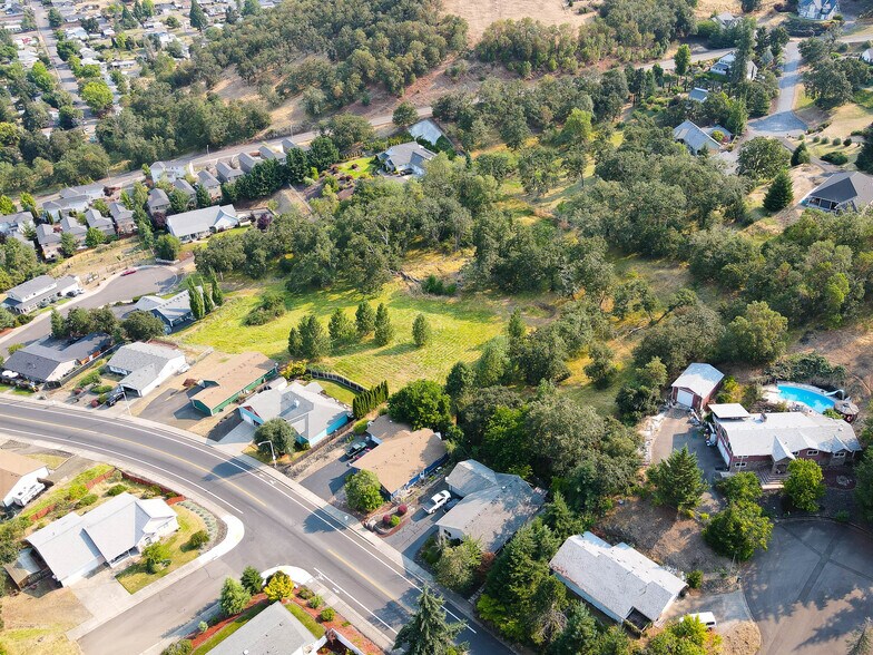 More Photos Of 1219 Junker, Roseburg Land For Sale