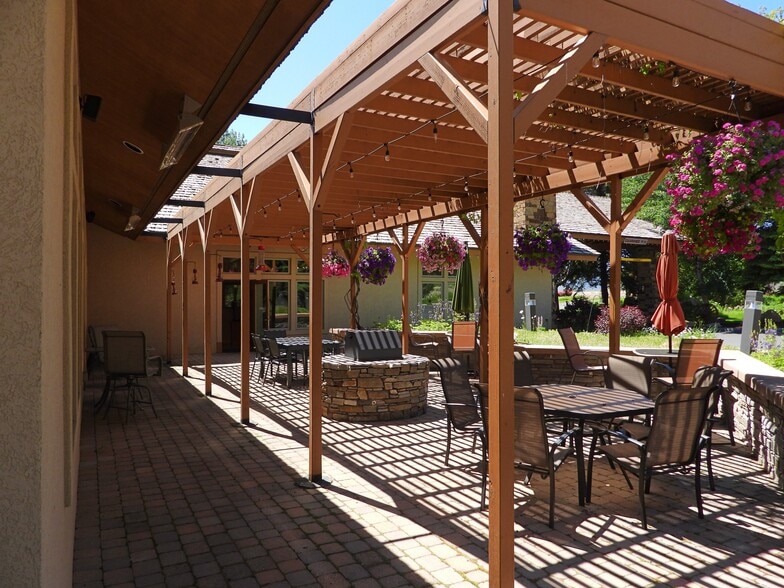 More Photos Of 118878 Highway 89 & 26, Alpine Hotel For Sale