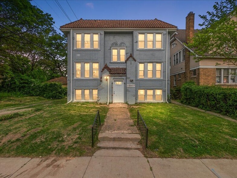 Primary Photo Of 18037 Pelkey St, Detroit Multifamily For Sale