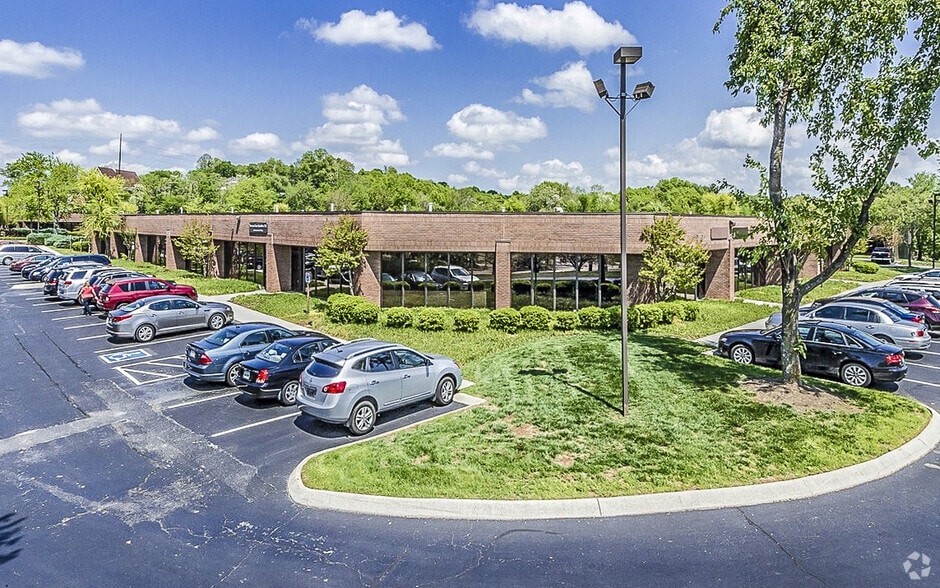 More Photos Of 900 E Hill Ave, Knoxville Office For Lease