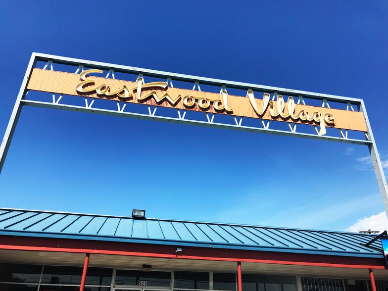 Primary Photo Of 611-641 S WW White Rd, San Antonio Unknown For Lease