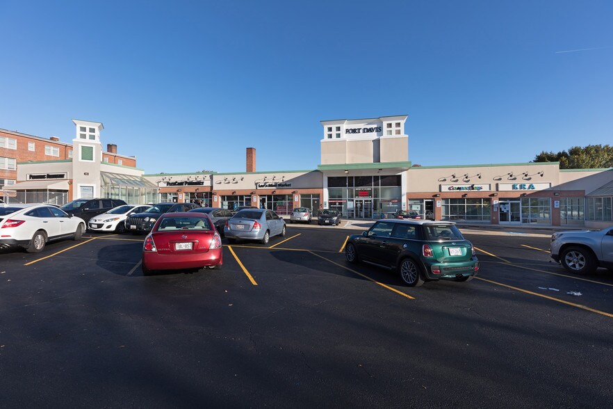 More Photos Of 3839-3861 Alabama Ave SE, Washington Unknown For Lease