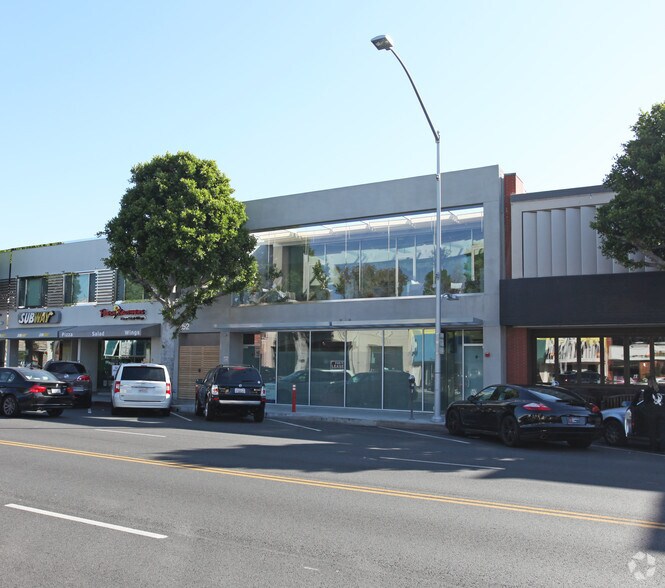 Primary Photo Of 252 S Beverly Dr, Beverly Hills Office For Lease