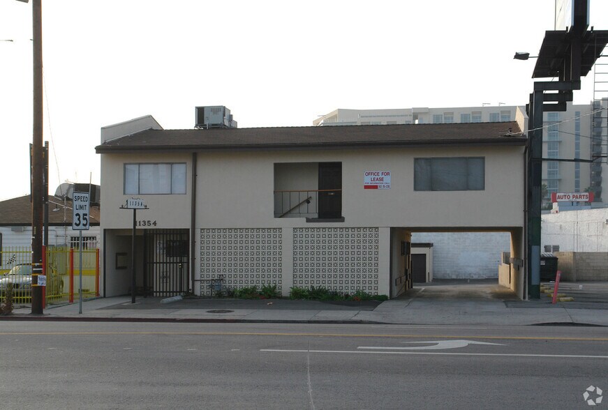 More Photos Of 5560 Lankershim Blvd, North Hollywood General Retail For Sale