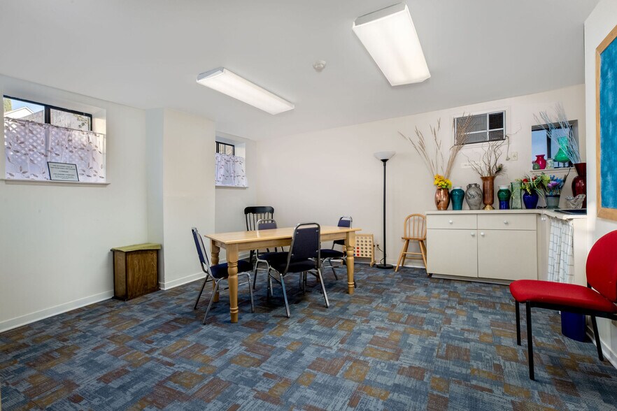More Photos Of 246 S Church St, Grass Valley Specialty For Lease