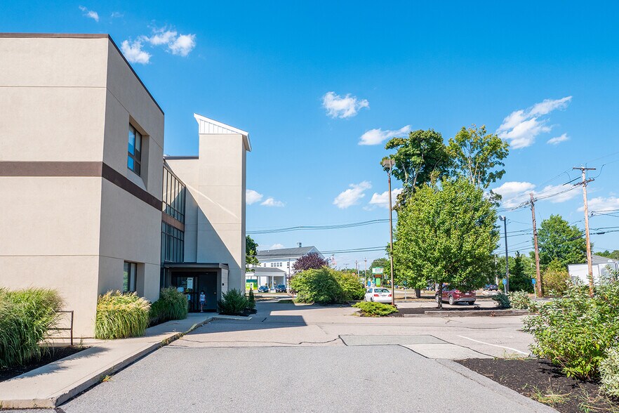 More Photos Of 312 Bedford St, Whitman Medical For Sale