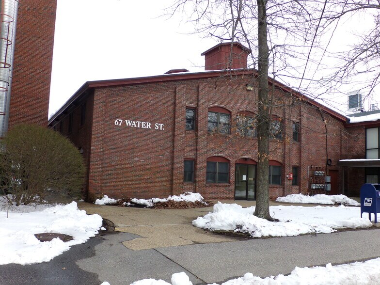 More Photos Of 67 Water St, Laconia Medical For Lease