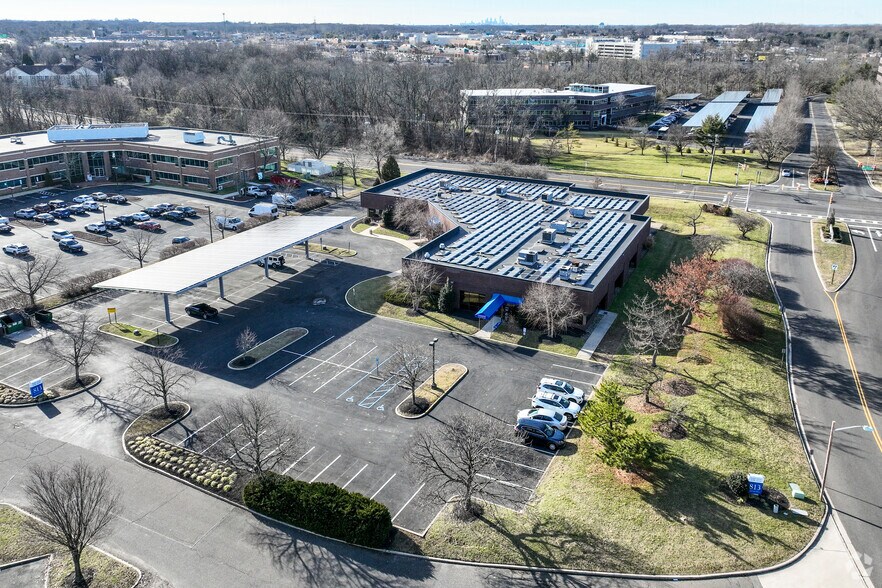 More Photos Of 813 East Gate Dr, Mount Laurel Office For Lease