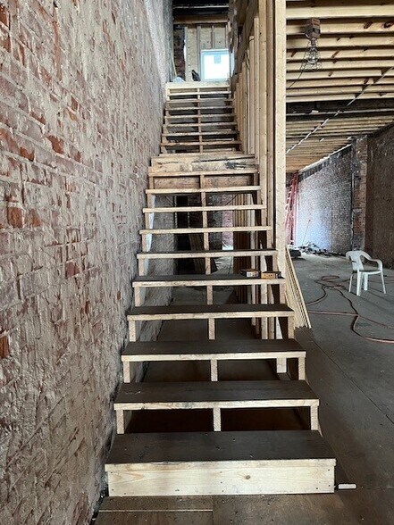More Photos Of 206 Main St, Evansville Restaurant For Sale