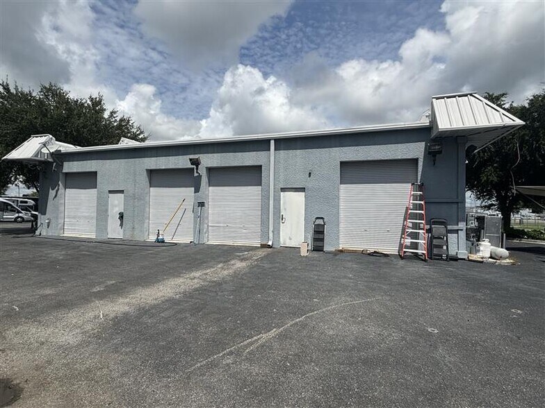 More Photos Of 4369 Tamiami Trl, Port Charlotte Auto Dealership For Lease