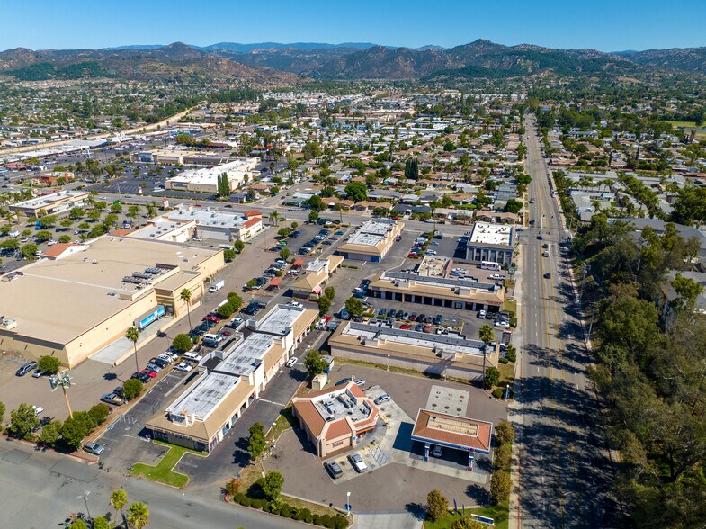 More Photos Of 151 N Rose St, Escondido Unknown For Lease