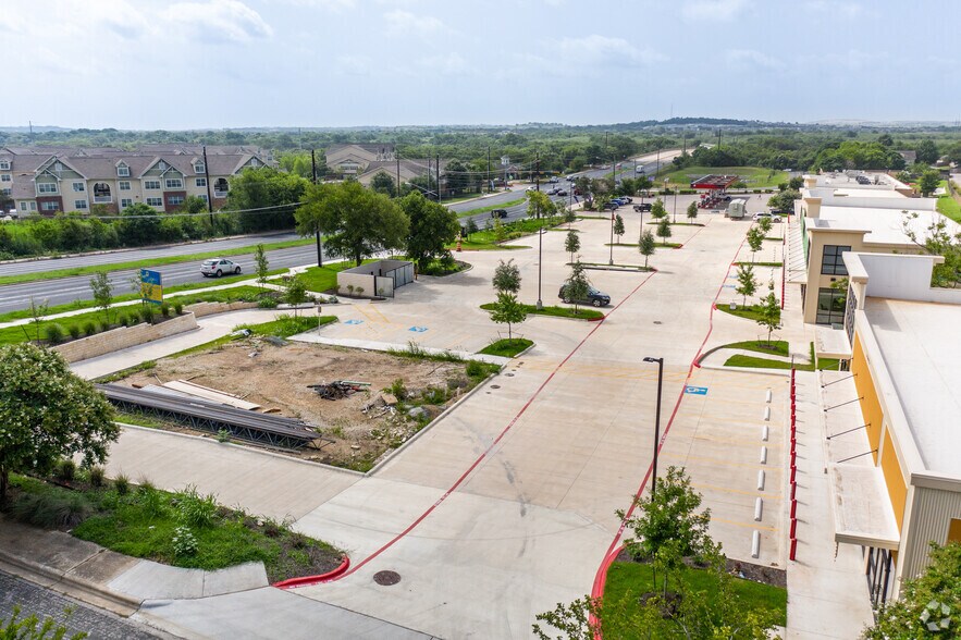 More Photos Of 709 E Slaughter Ln, Austin Unknown For Lease