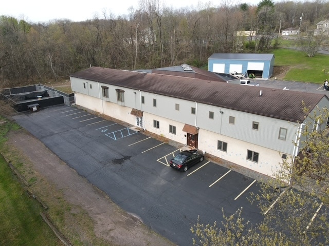 More Photos Of 104 Woodward Hill Rd, Edwardsville Office For Sale